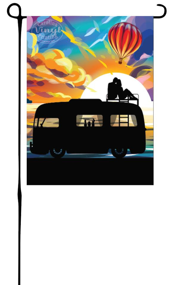 Couple Sunset on Van Garden Flag